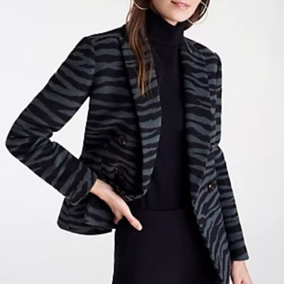 Ann Taylor Jackets & Blazers - Ann Taylor Zebra sz 0 animal Print Blazer Trendy Felted Wool Blend Green